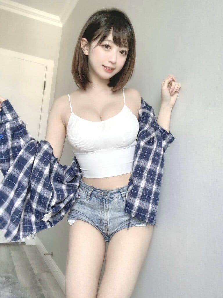Yami 巨乳コスプレイヤー【水着画像】 12枚目