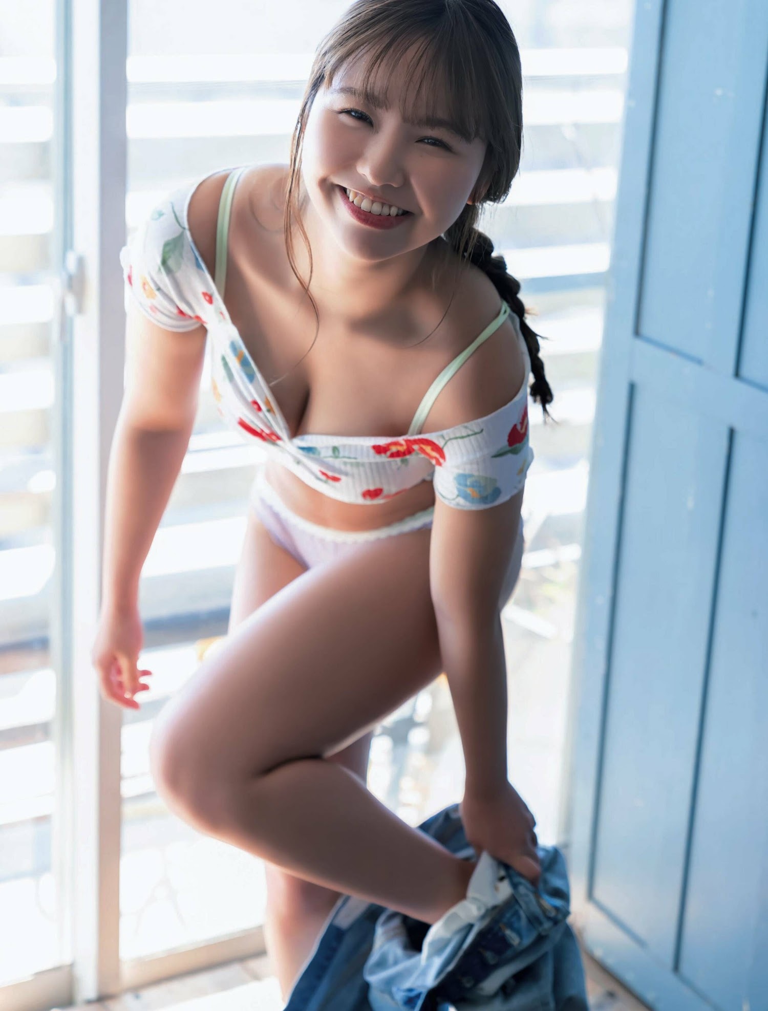 本郷柚巴 最新グラビア水着画像⑧ 20枚目