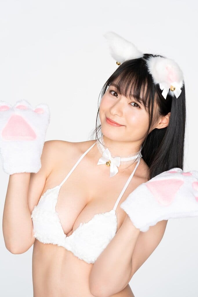 星名美津紀 笑顔と弾けるHカップ【水着画像】 11枚目