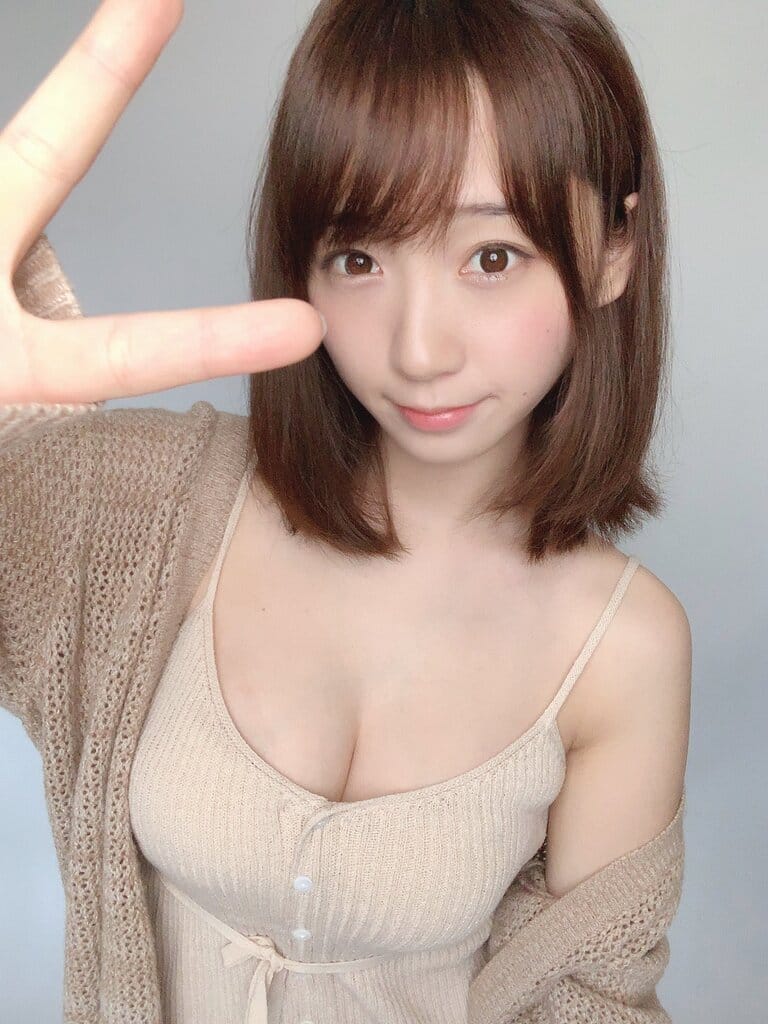 伊織もえ 大人気コスプレイヤー【水着画像】 1枚目