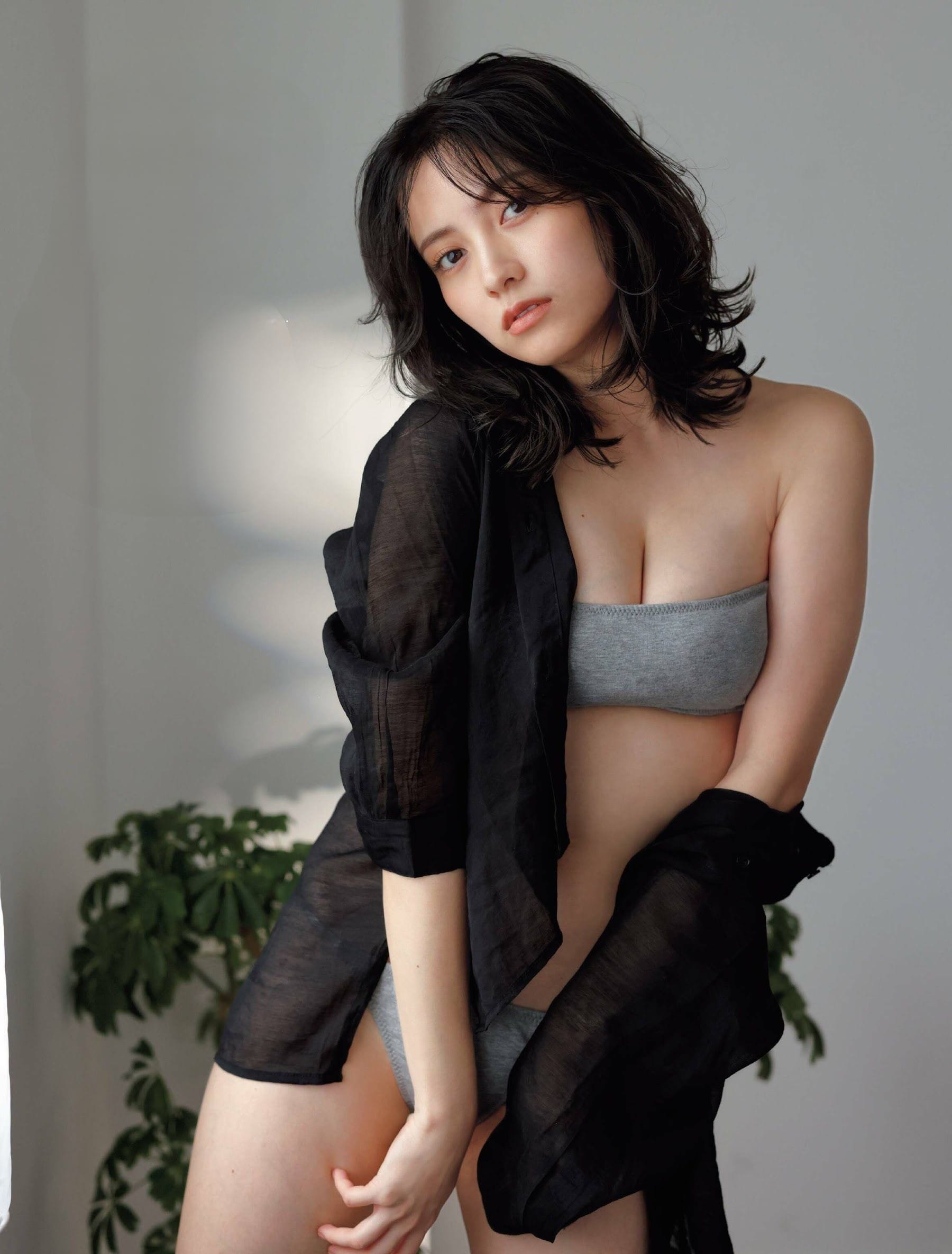 桃月なしこ【水着画像】ドラマ CM ファッション誌とマルチに活躍する27歳 6枚目