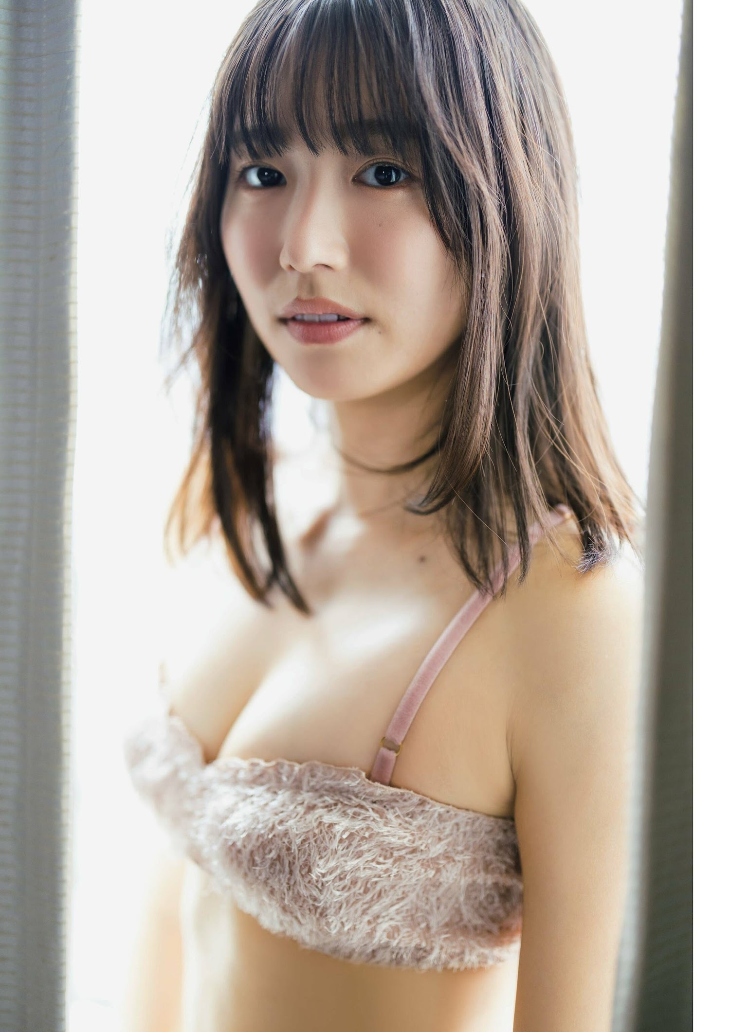 志田音々 最新グラビア含む水着画像⑧ 22枚目