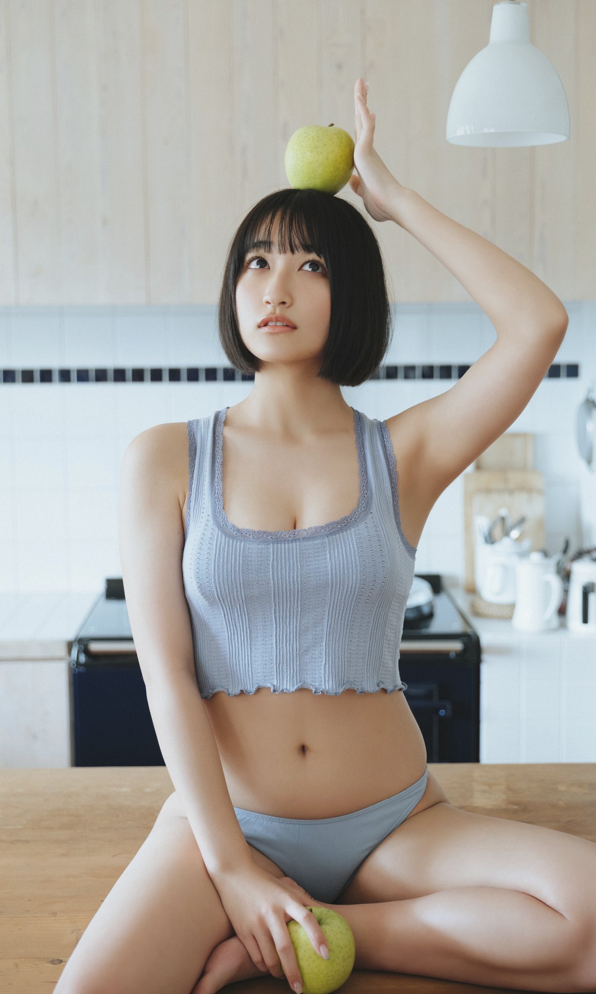 水野瞳 最新グラビア水着画像 7枚目