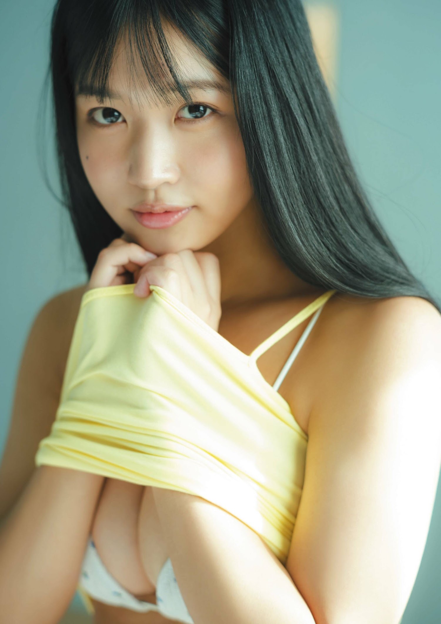 南みゆか 最新グラビア水着画像③ 9枚目