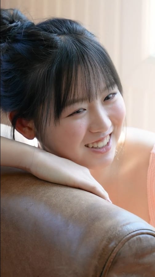 大瀧沙羅【水着ビキニ画像ずっとそばに置いて おきたくなる、 愛しすぎる18歳。 1枚目
