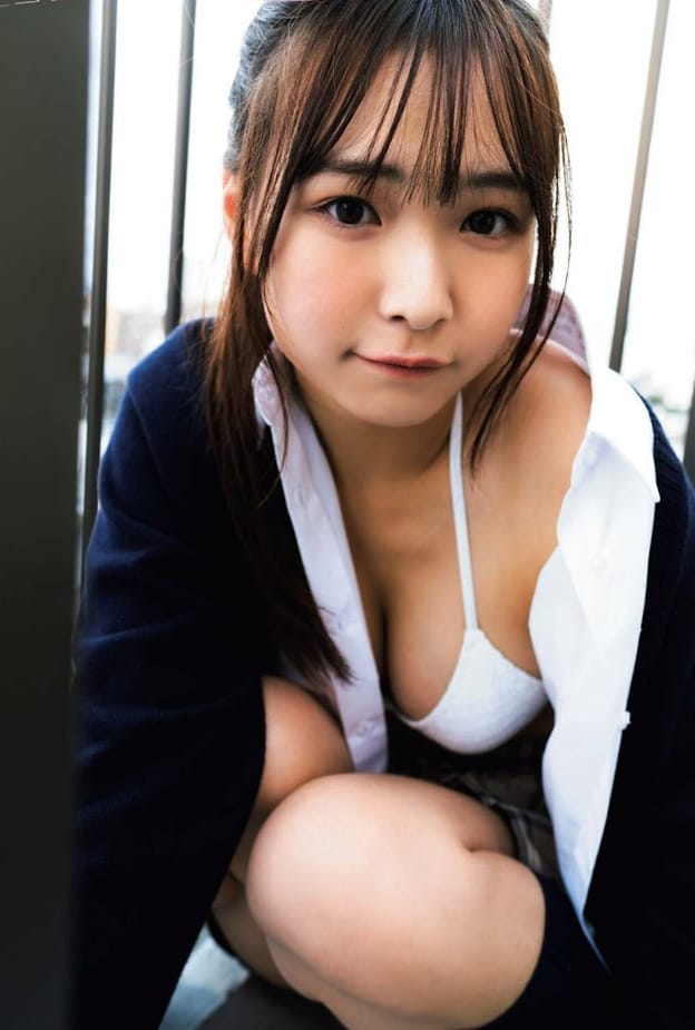 天野きき 水着ビキニ画像 168cmの身長と童顔のギャップが魅力の17歳 4枚目