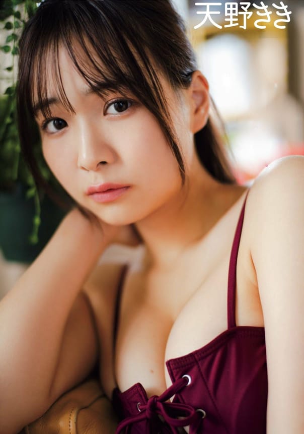 天野きき 水着ビキニ画像 168cmの身長と童顔のギャップが魅力の17歳 12枚目
