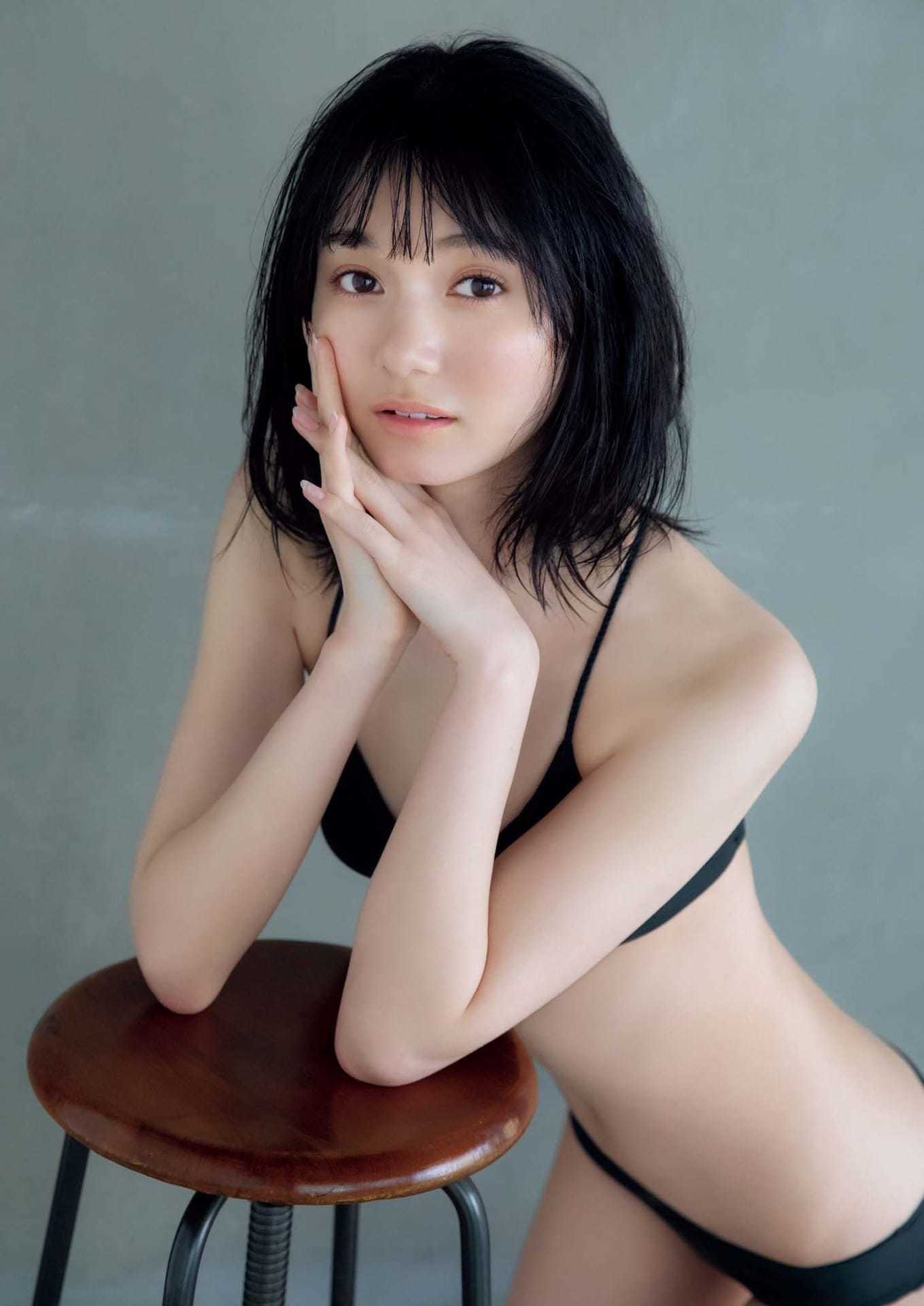 熊澤風花 水着ビキニ画像 透明度抜群の美BODY 4枚目