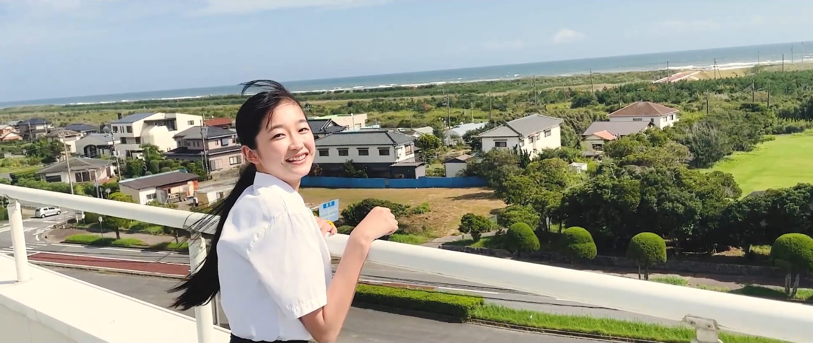 ちばひなの 水着ビキニ画像「少女歌劇団ミモザーヌ」の一期生 - 芸能アイドルモデル女優水着画像集 3枚目