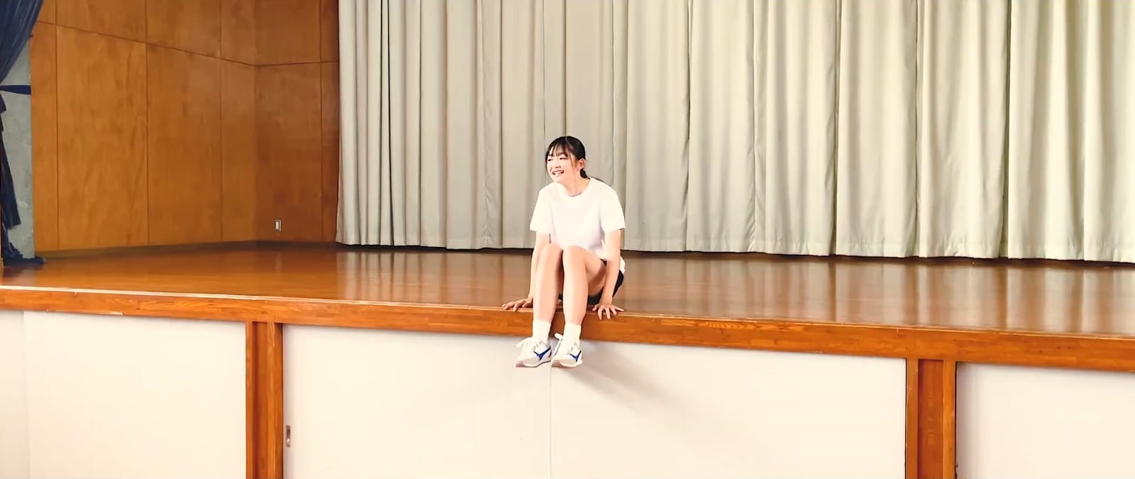 ちばひなの 水着ビキニ画像「少女歌劇団ミモザーヌ」の一期生 - 芸能アイドルモデル女優水着画像集 16枚目