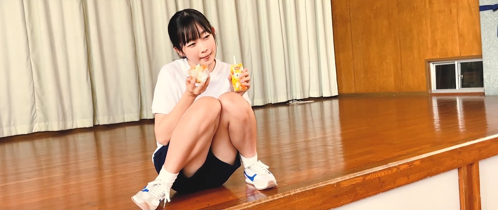 ちばひなの 水着ビキニ画像「少女歌劇団ミモザーヌ」の一期生 - 芸能アイドルモデル女優水着画像集 18枚目
