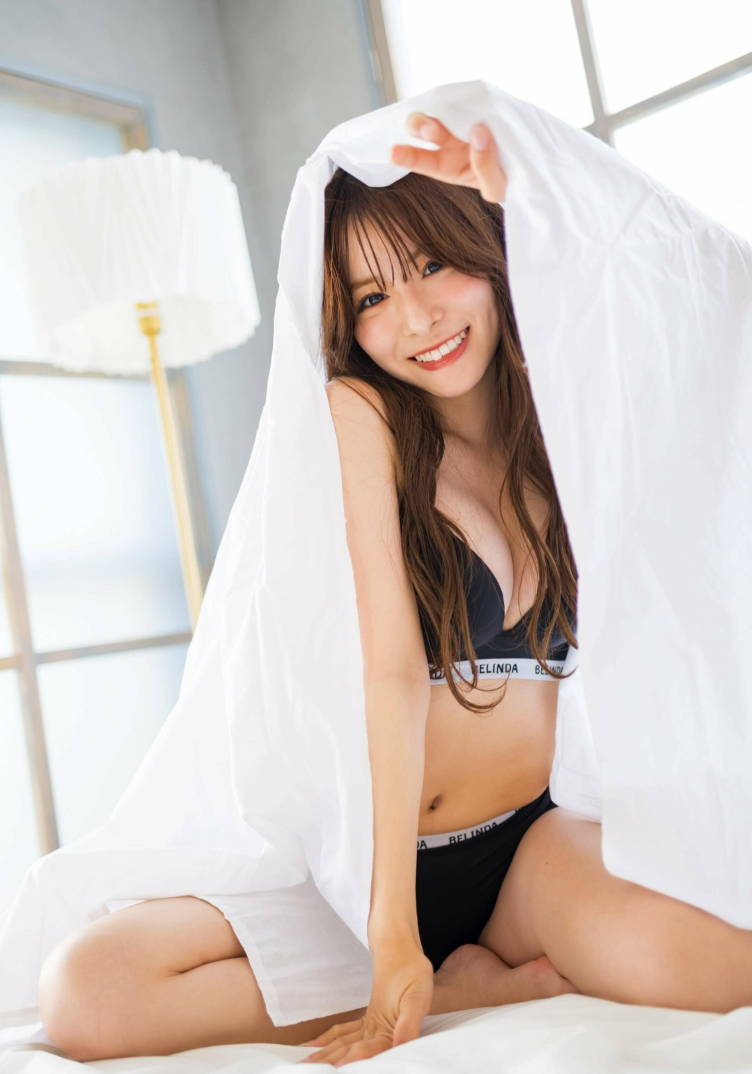 花乃衣美優 最新グラビア水着画像 11枚目