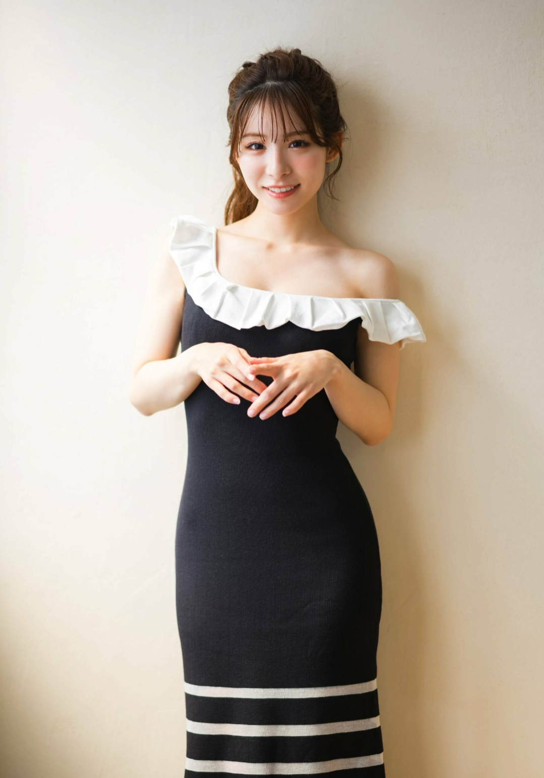 花乃衣美優 最新グラビア水着画像 18枚目