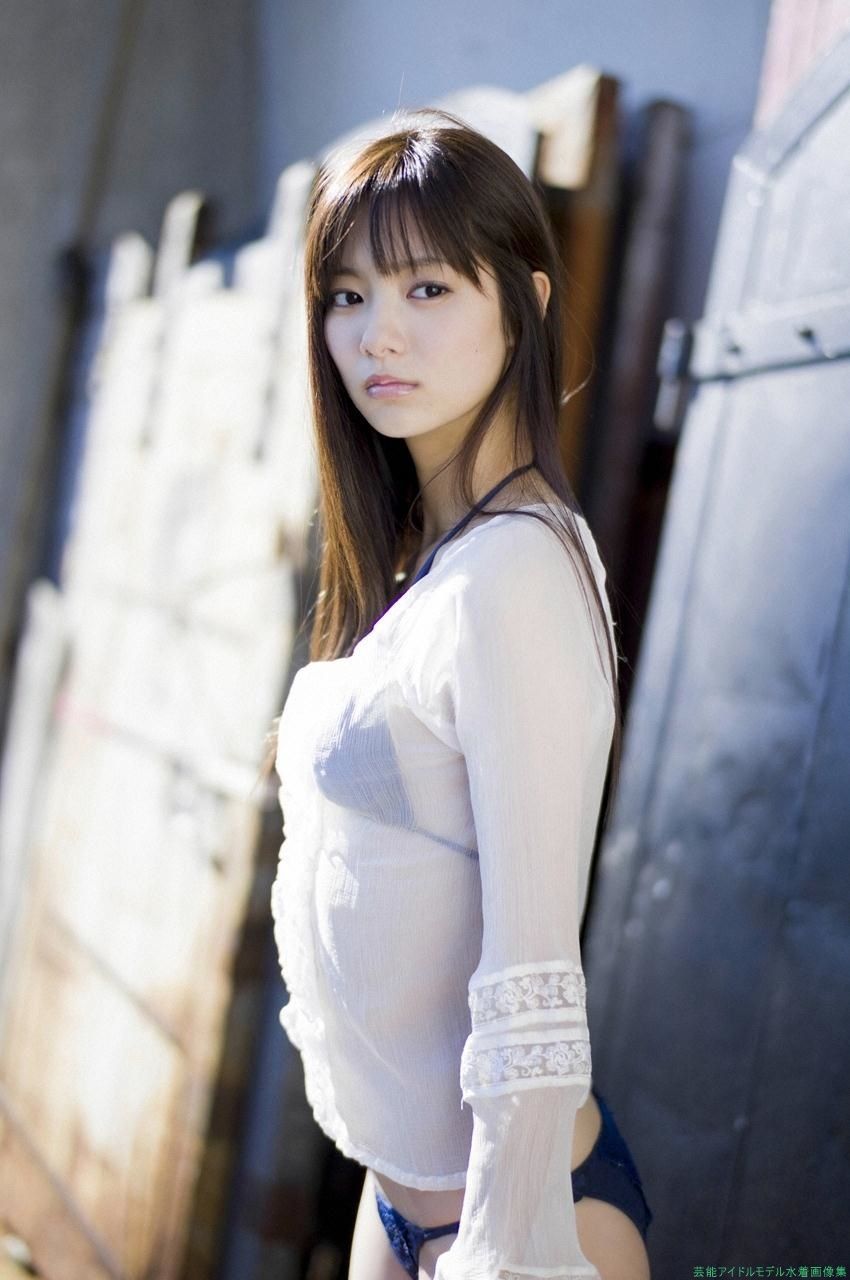 新川優愛水着グラビア奇跡のスタイル 20枚目
