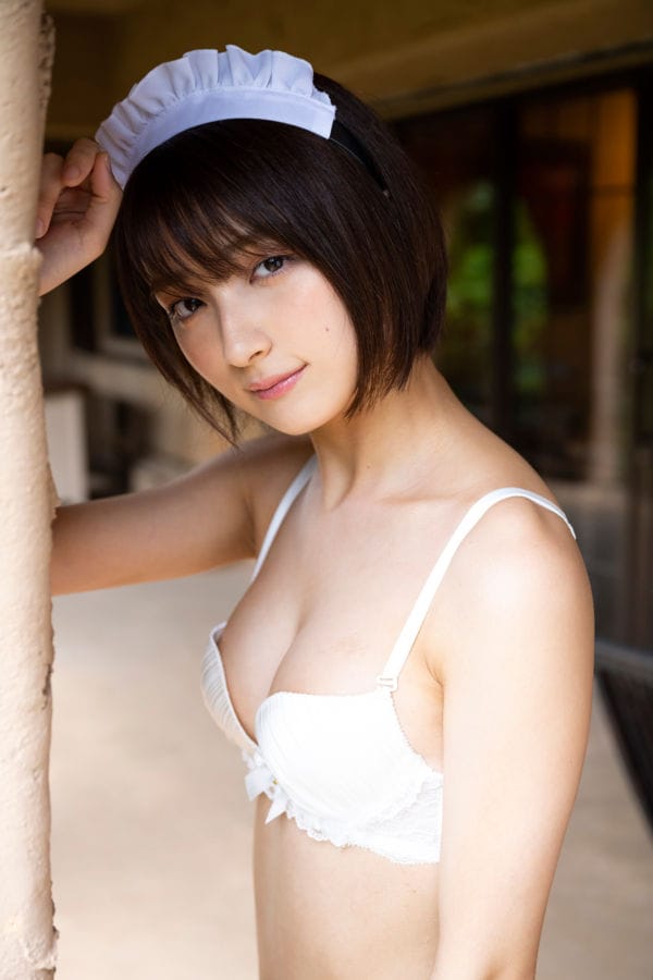 宇佐美彩乃【水着画像とろサーモン久保田とのMV共演で話題!新進女優がいきなり魅せた! - 芸能アイドルモデル女優水着画像集 11枚目
