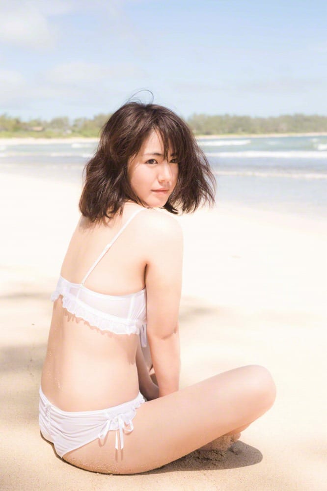 磯山さやか【水着画像 グラビアレジェンドの圧倒的な包容力 - 芸能アイドルモデル女優水着画像集 2枚目