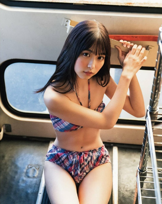橋本陽菜(AKB48)最新グラビア水着画像 6枚目