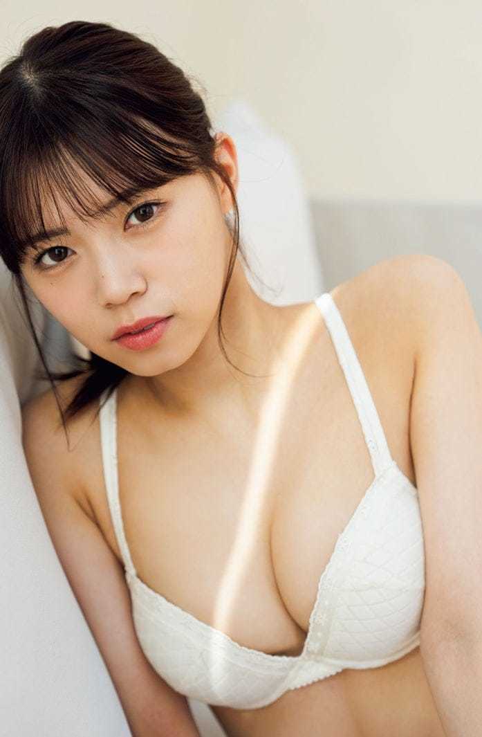 高梨結佐 アイドル 広報担当お姉さん 初水着! 久間宣行氏プロデュースアイドル「ラフ×ラフ」 - 芸能アイドルモデル女優水着画像集 3枚目