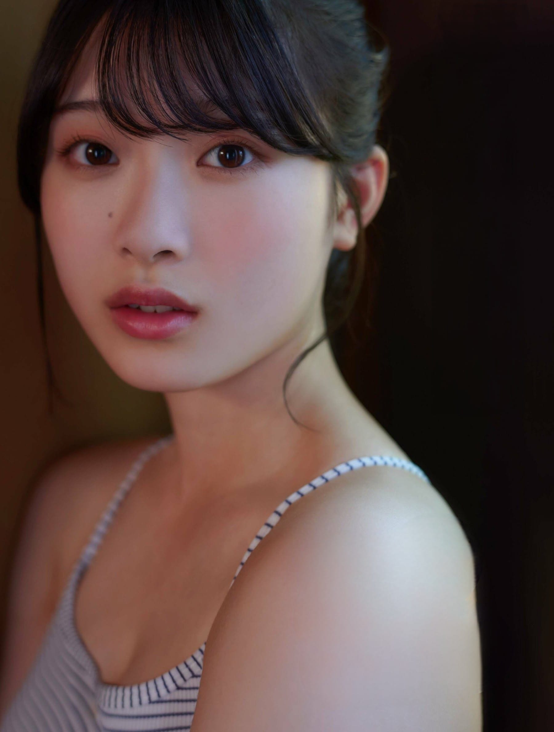 NGT48 小越春花 NGT48 19歳の次世代エース グラビア画像 - 芸能アイドルモデル女優水着画像集 2枚目