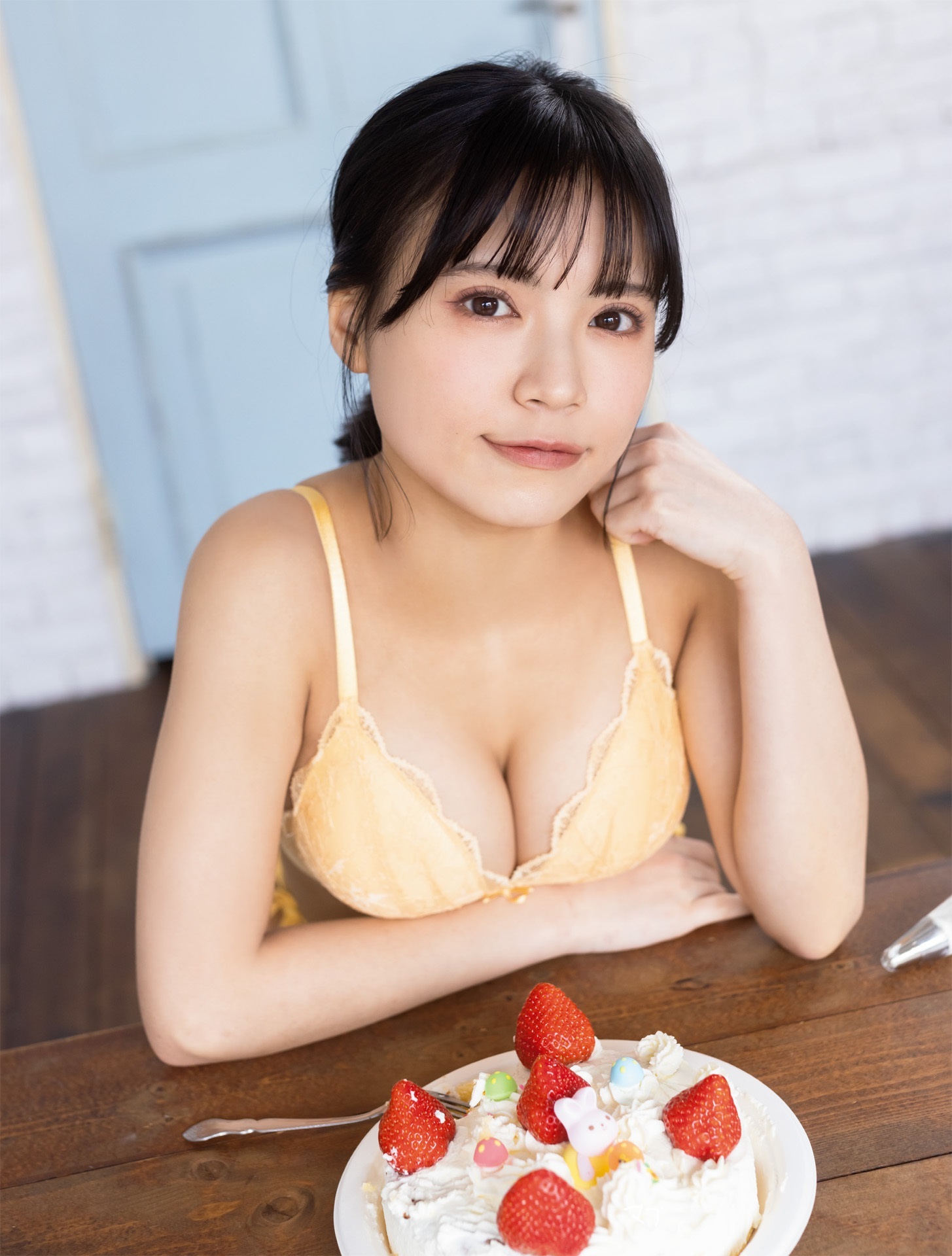 隅野和奏(NMB48)最新グラビア水着画像② 8枚目