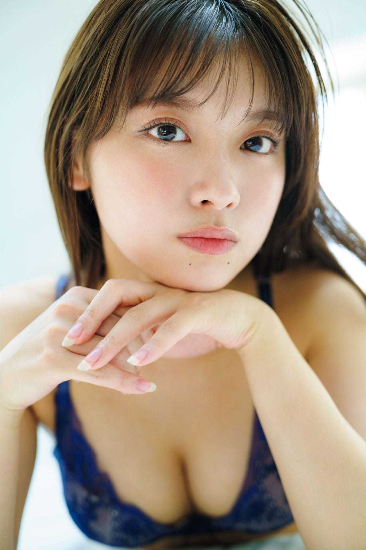 まるぴ【水着画像グラビア画像 セクシーな美貌で巷を騒がせます! - 芸能アイドルモデル女優水着画像集 2枚目