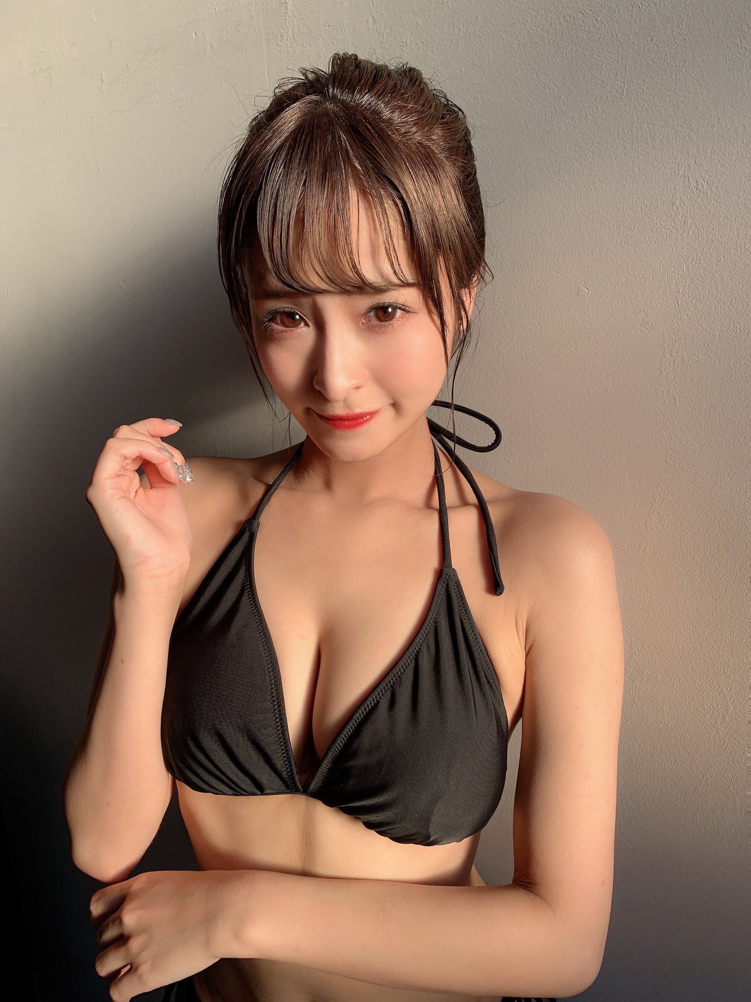 清水里香 グラビア水着画像 29枚目