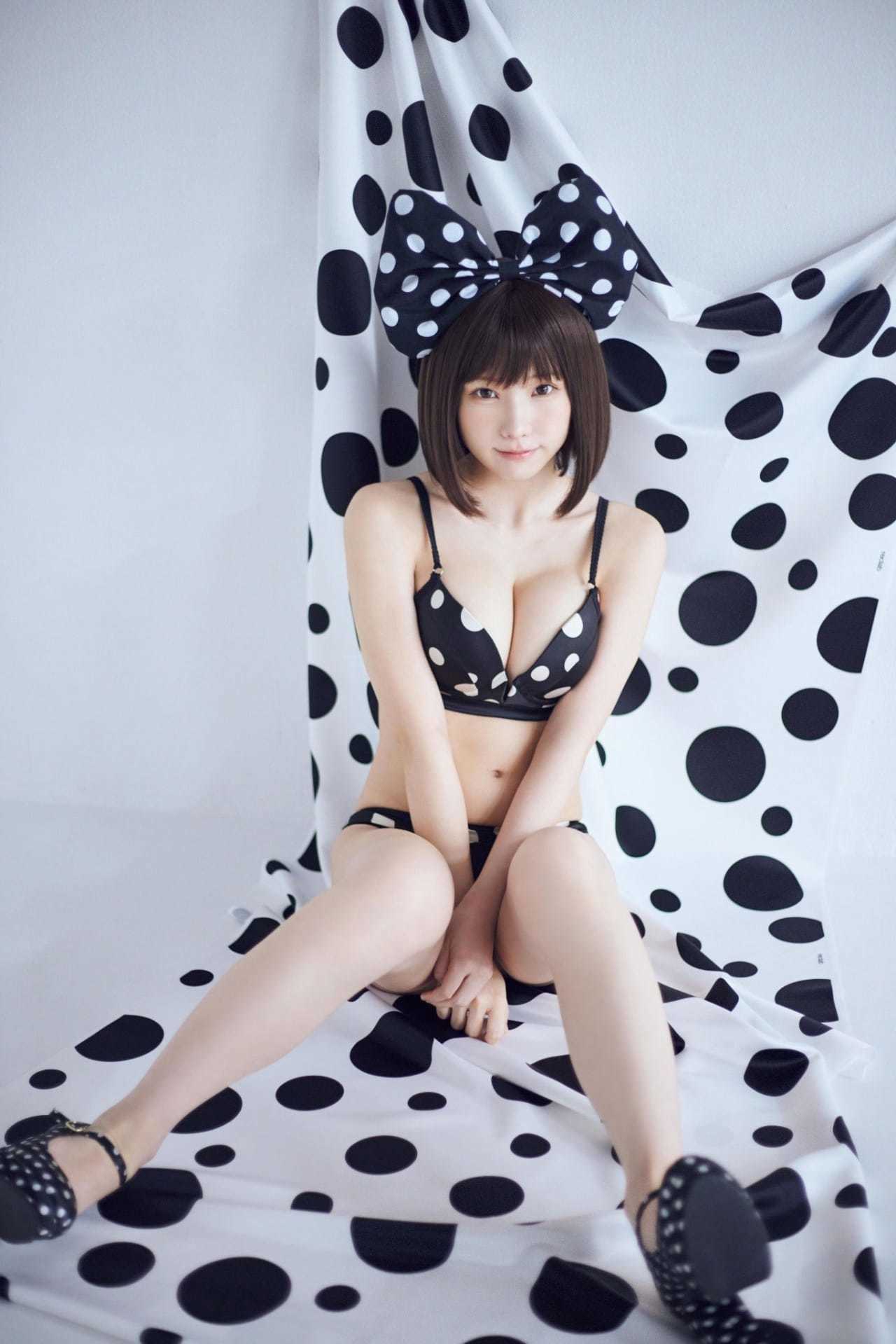 えなこ 水玉 水着 ビキニ - 芸能アイドルモデル女優水着画像集 6枚目