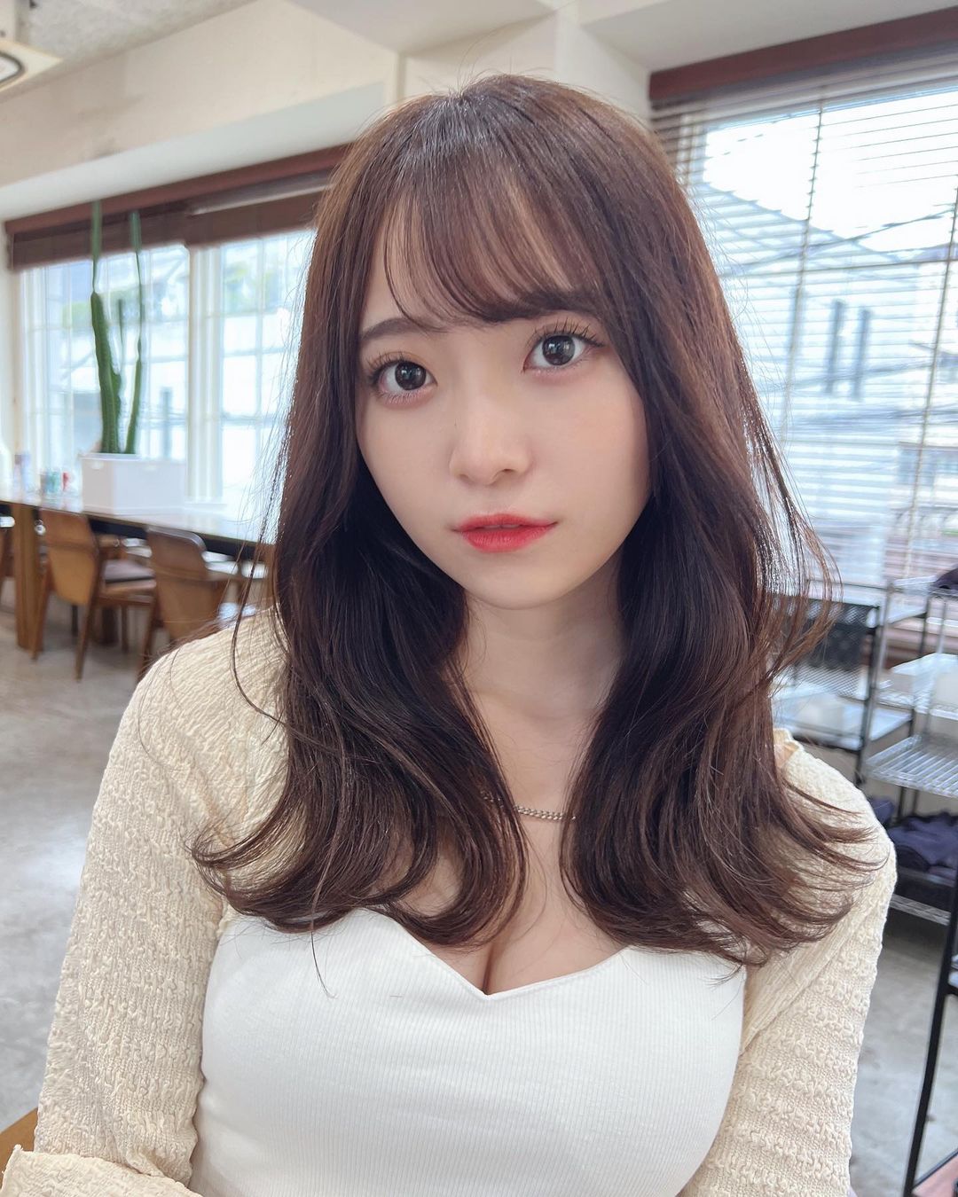 かとゆり 最新グラビア水着画像 15枚目