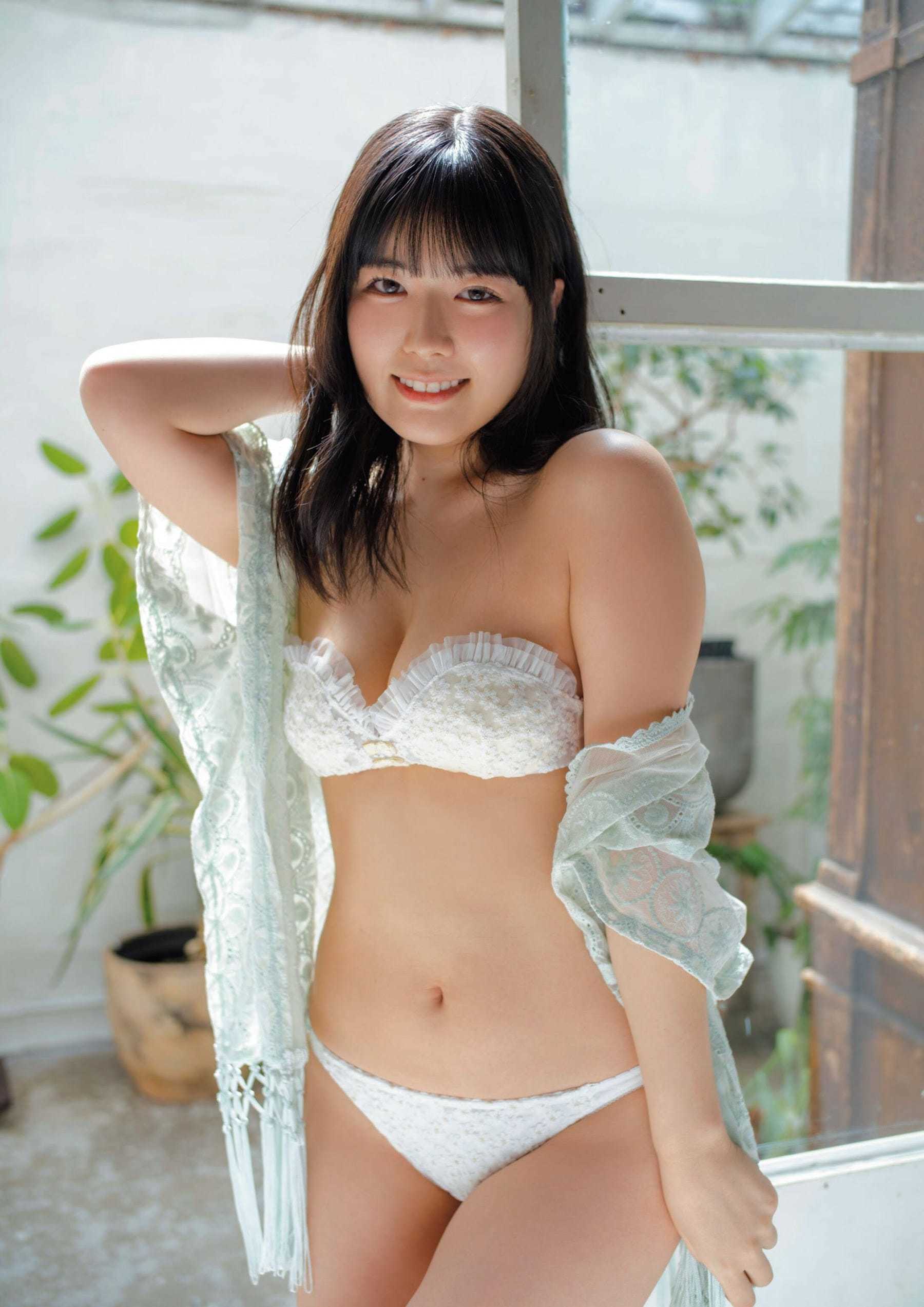 東雲うみ【水着画像二刀流グラドルが 清楚に そして大胆に魅せる。 - 芸能アイドルモデル女優水着画像集 2枚目
