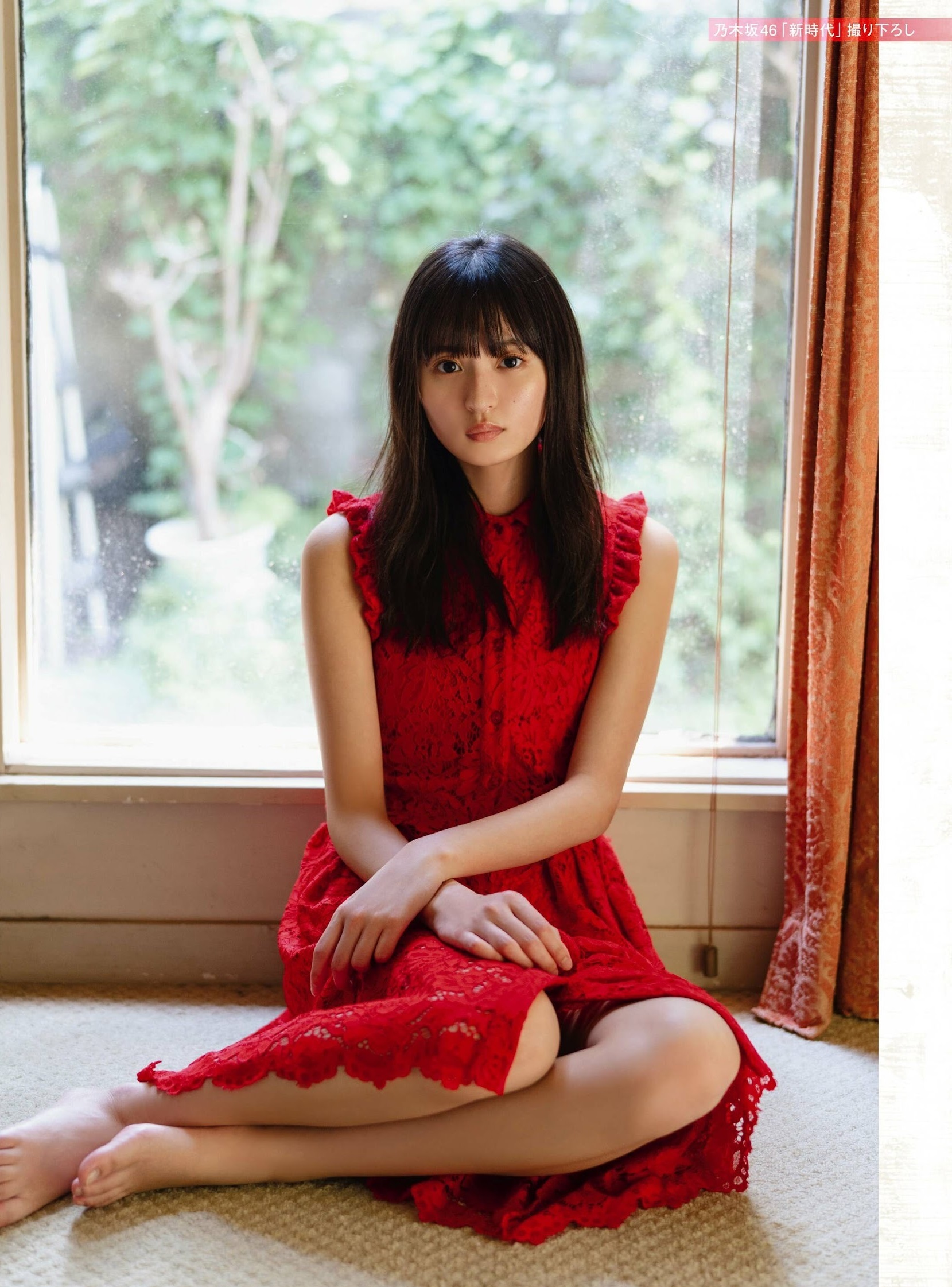 遠藤さくら(乃木坂46)最新グラビア水着画像③ 12枚目
