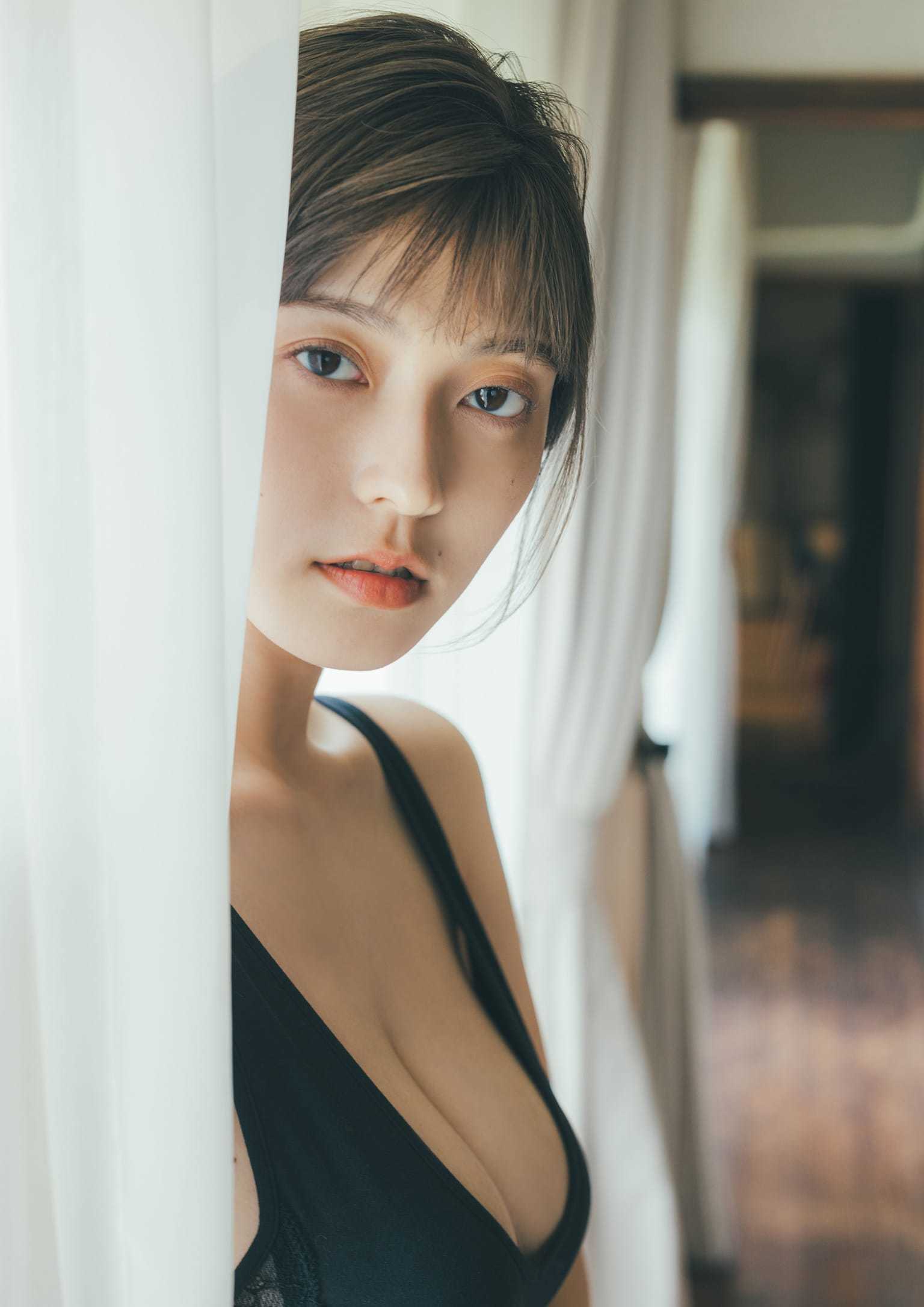 櫻井音乃【水着画像グラビア画像 令和最高峰の美BODY - 芸能アイドルモデル女優水着画像集 21枚目