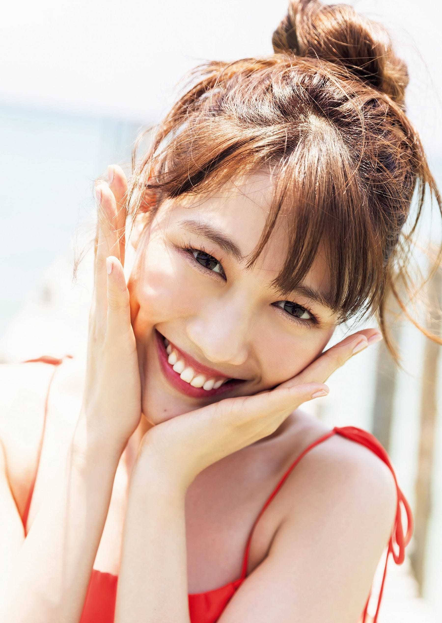 高城れに【水着画像今までベールに包まれていた美ボディを惜しみなく披露。 - 芸能アイドルモデル女優水着画像集 9枚目