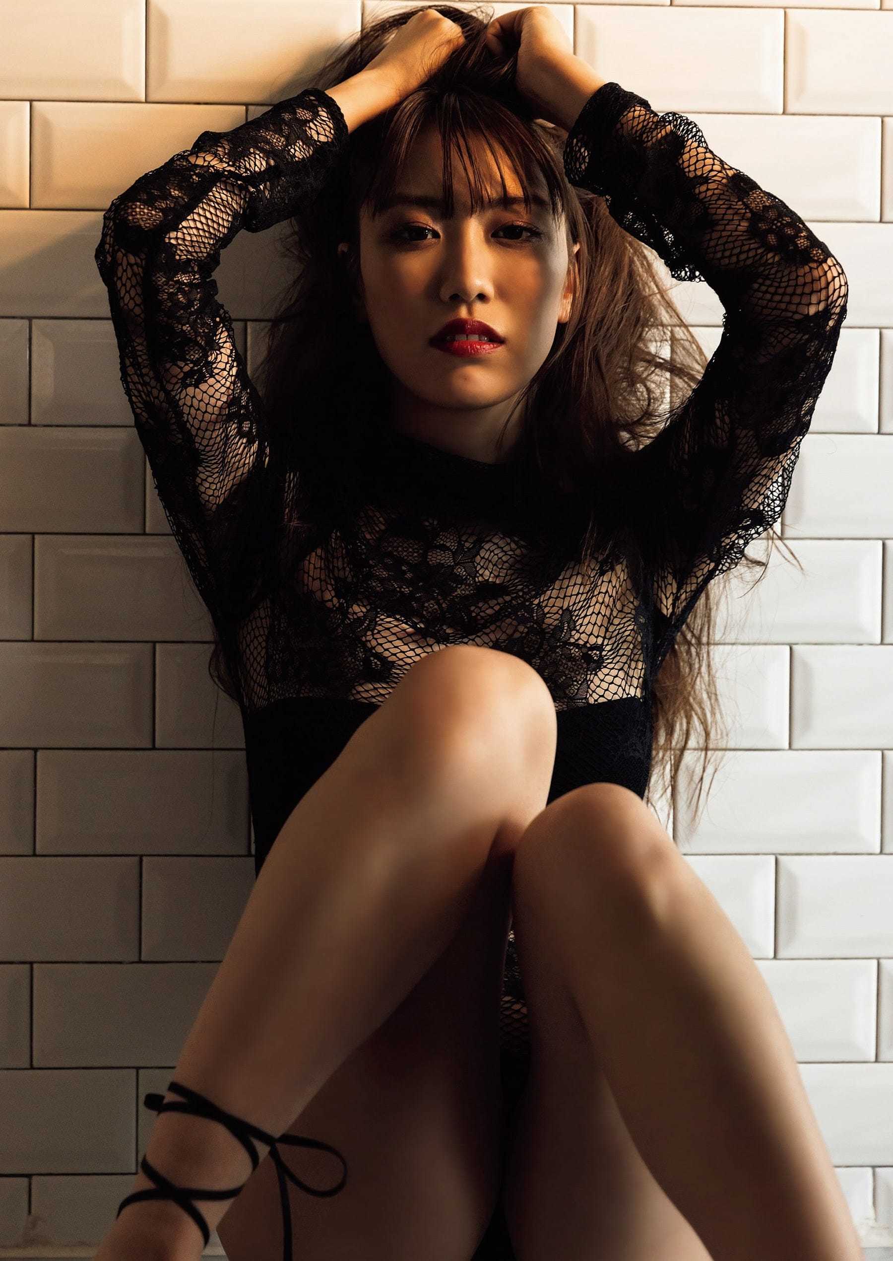 高城れに【水着画像今までベールに包まれていた美ボディを惜しみなく披露。 - 芸能アイドルモデル女優水着画像集 17枚目