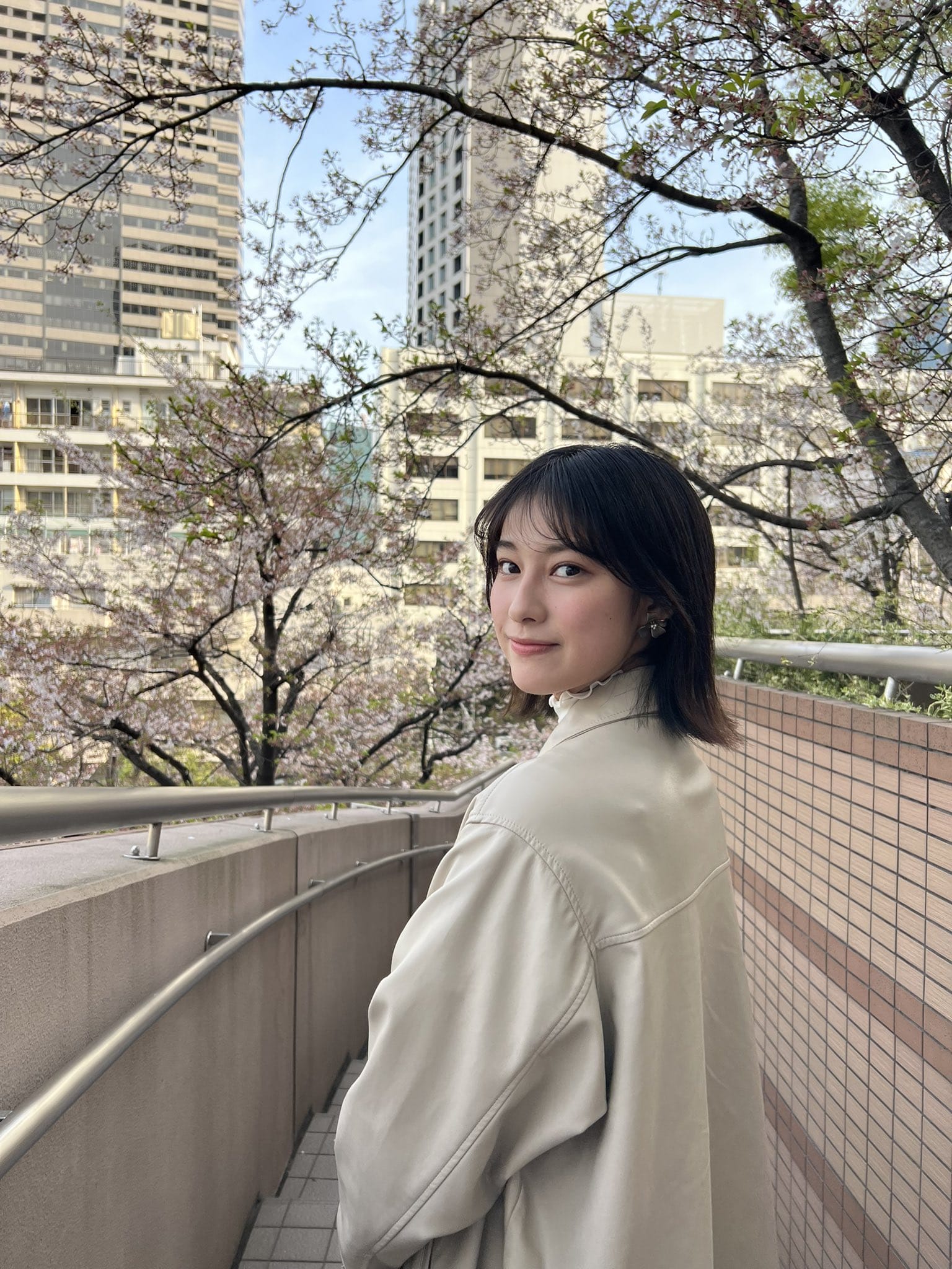 玉田志織【水着画像グラビア画像 伝説の美少女が大人の女性に。 その魅力と可能性は無限大だ。 - 芸能アイドルモデル女優水着画像集 24枚目