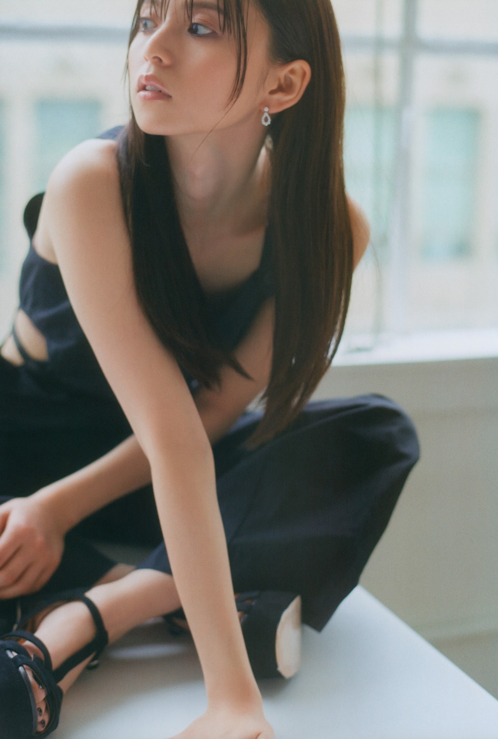 齋藤飛鳥 最新グラビア水着画像④ 14枚目