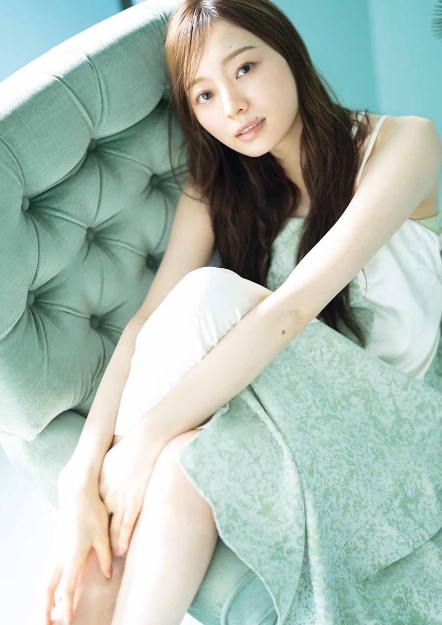 梅澤美波 最新グラビア水着画像④ 27枚目