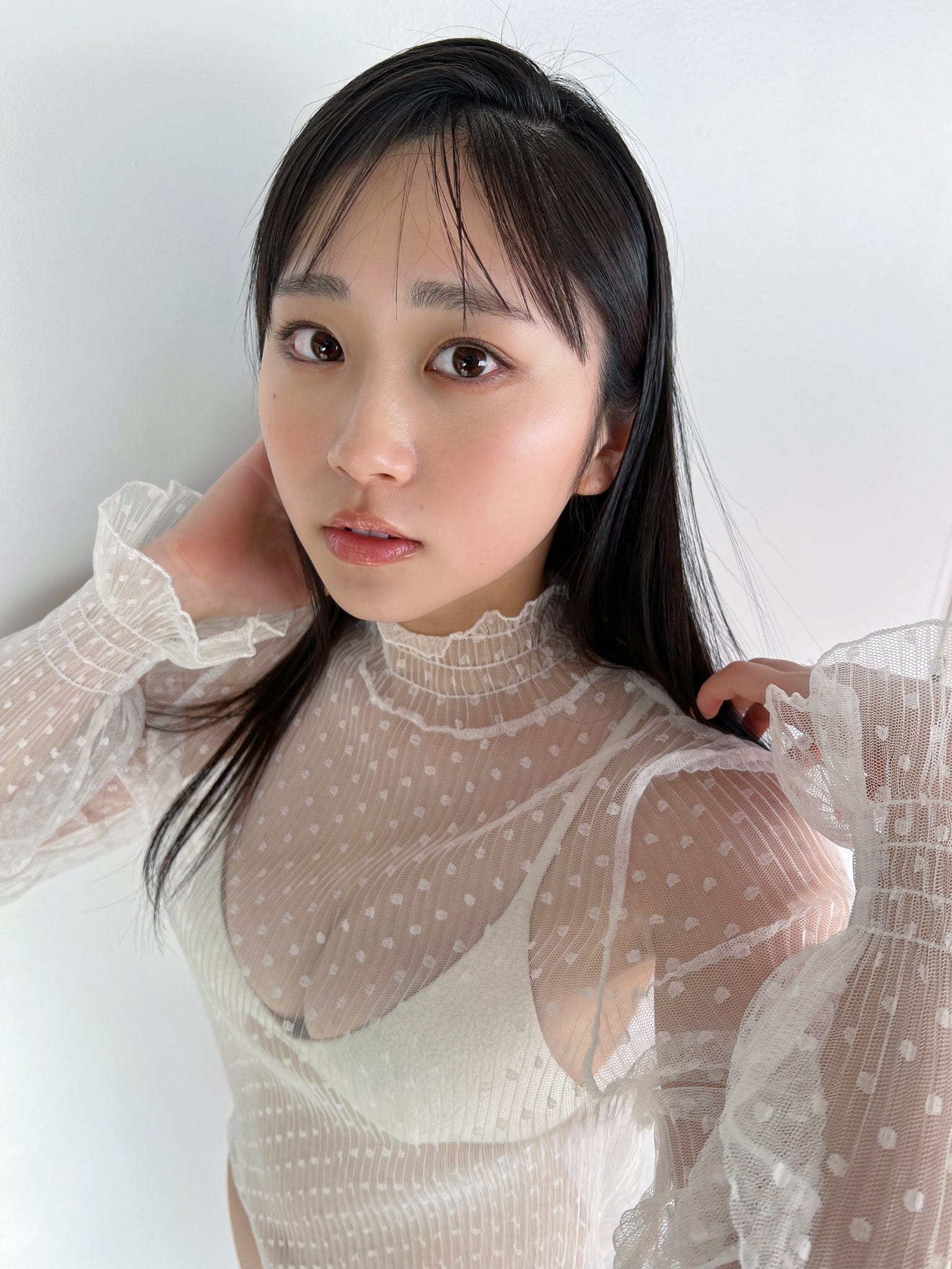 大白桃子【水着画像グラビア画像 静岡産の隠れた美少女がベールを脱ぐ - 芸能アイドルモデル女優水着画像集 12枚目