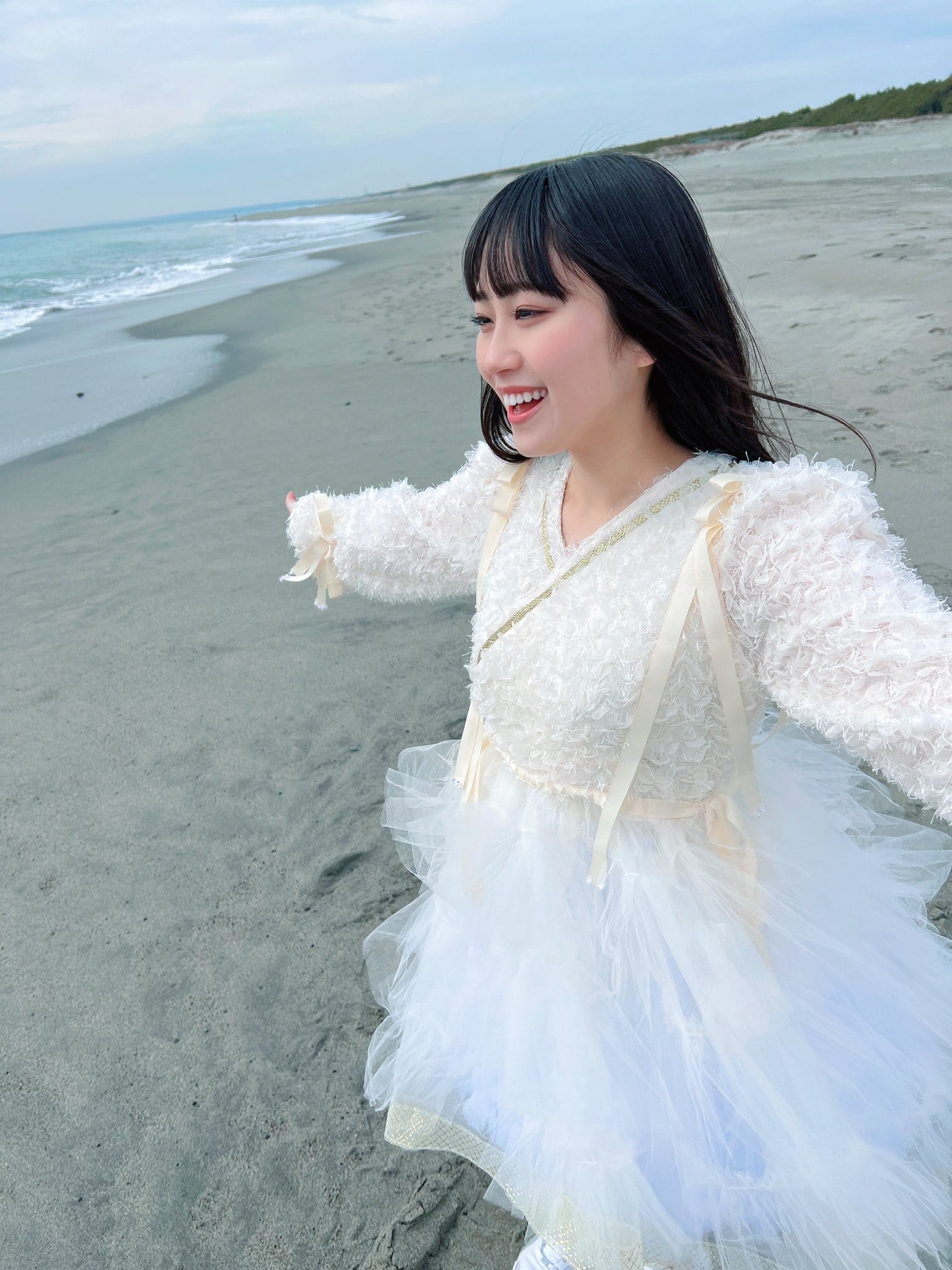 大白桃子【水着画像グラビア画像 静岡産の隠れた美少女がベールを脱ぐ - 芸能アイドルモデル女優水着画像集 19枚目