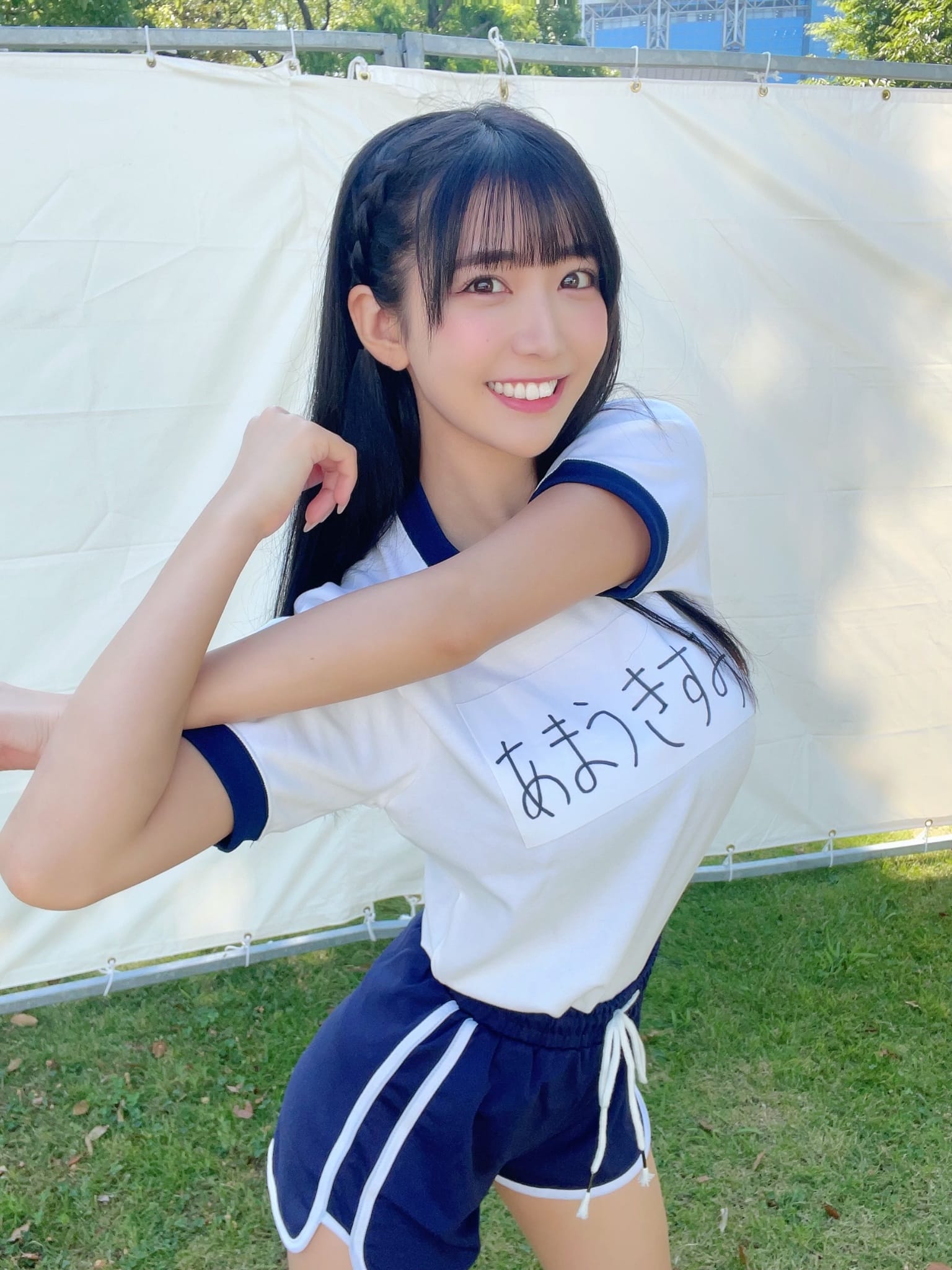 天羽希純【水着画像グラビア画像 アイドルグループ「#2i2(ニーニ)」 - 芸能アイドルモデル女優水着画像集 22枚目