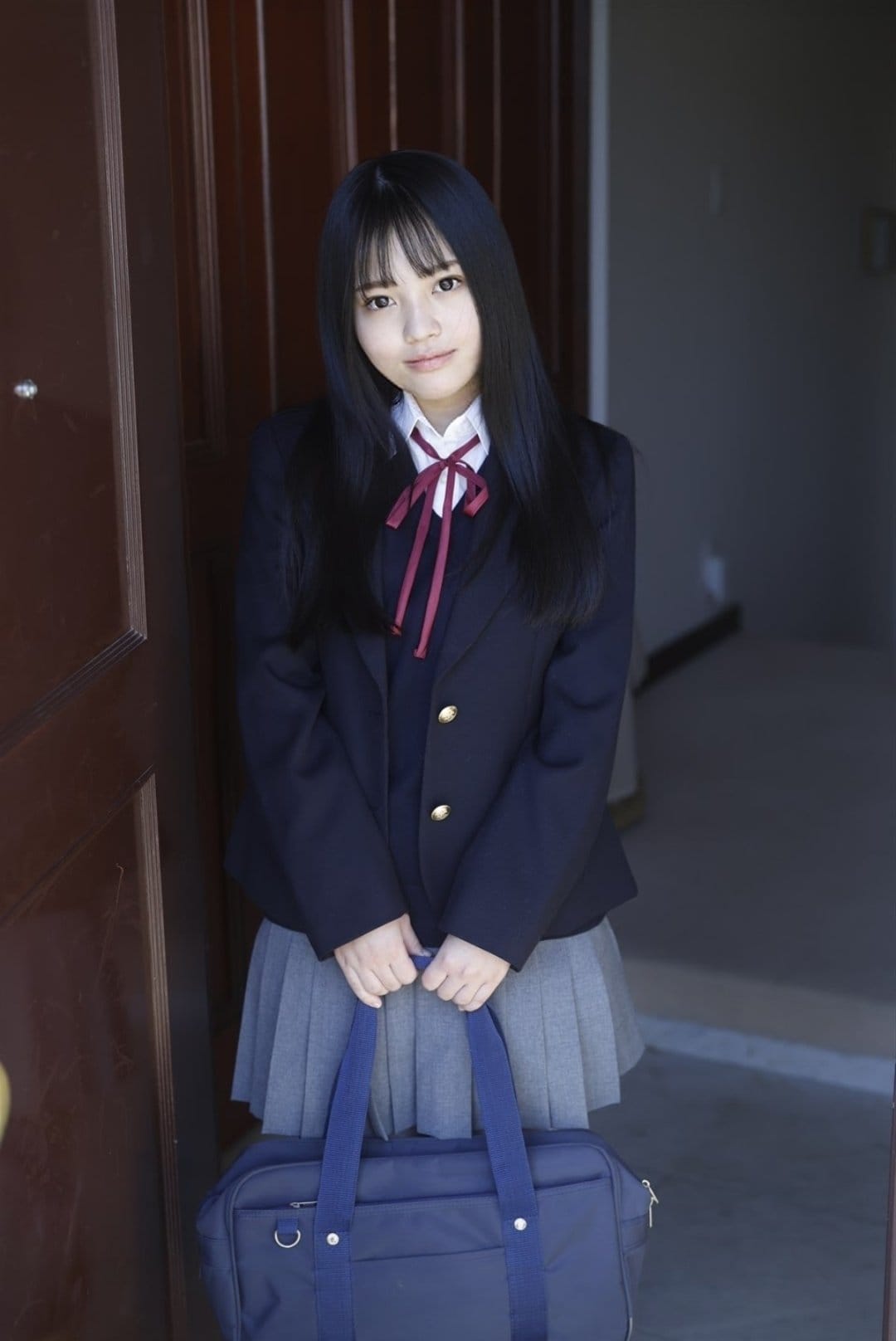 鈴原すず【水着画像グラビア画像 今年1月にグラビアデビューを果たした17歳。 - 芸能アイドルモデル女優水着画像集 29枚目