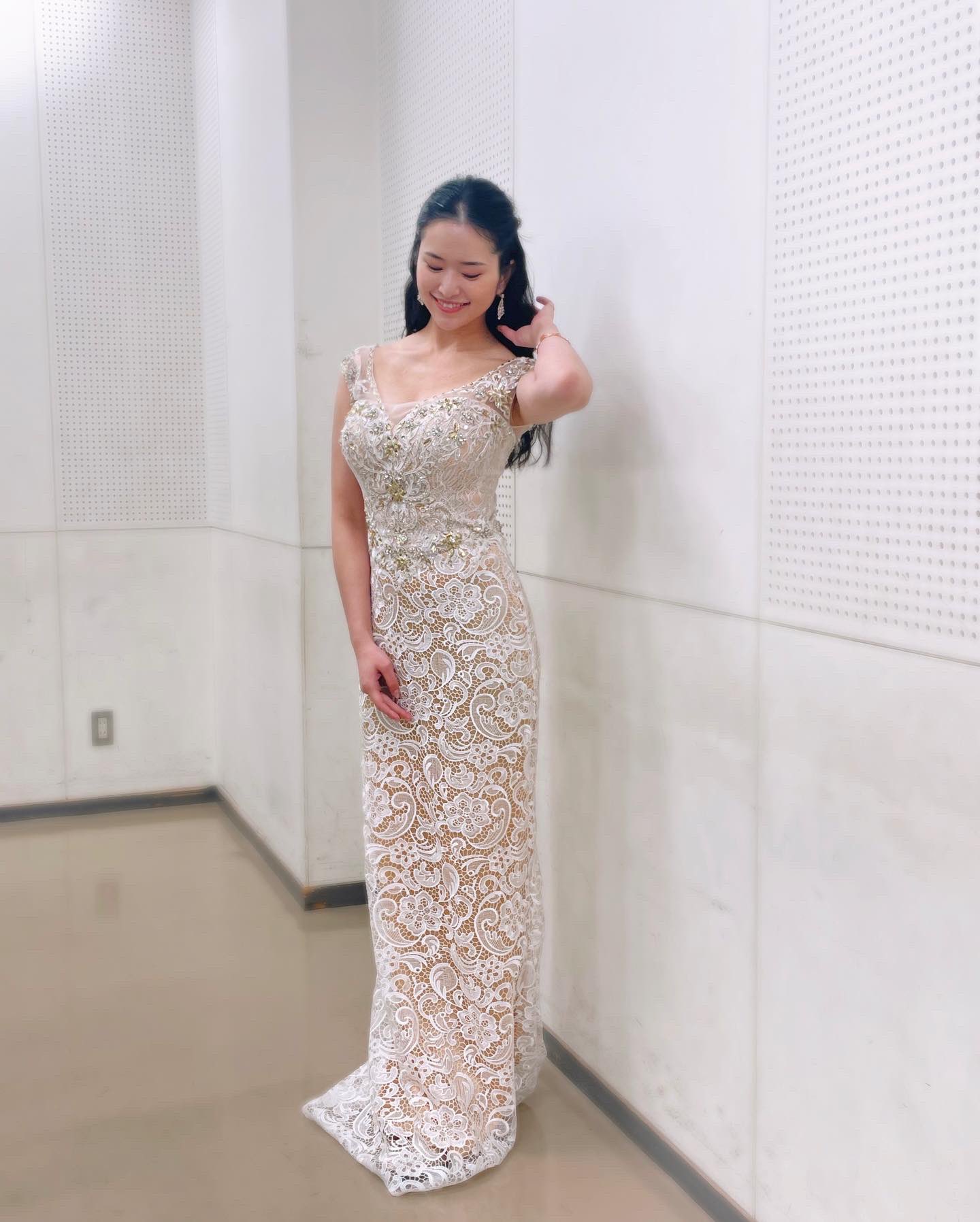 小南満佑子【水着画像グラビア 朝ドラ『エール』にも出演の 正統派ミュージカル女優 - 芸能アイドルモデル女優水着画像集 17枚目