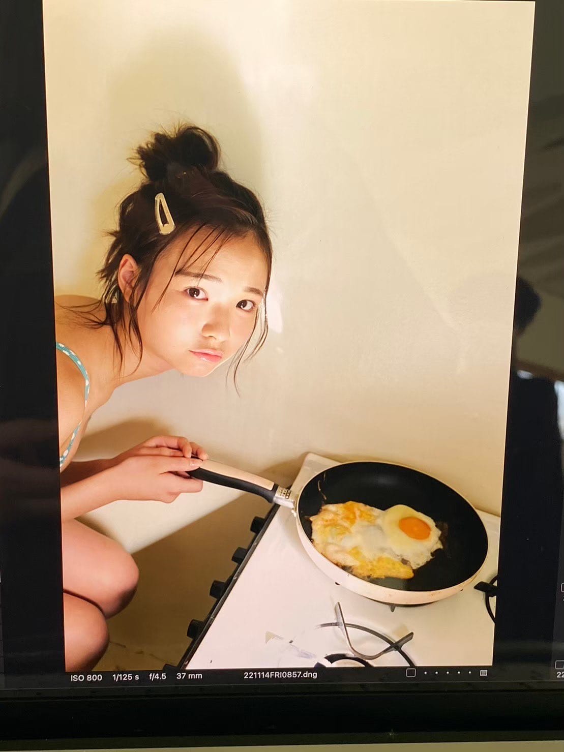 天野きき【水着画像キュートなのに 反則級にグラマラス! 「ミスマガ 2021」出身の18歳 - 芸能アイドルモデル女優水着画像集 21枚目