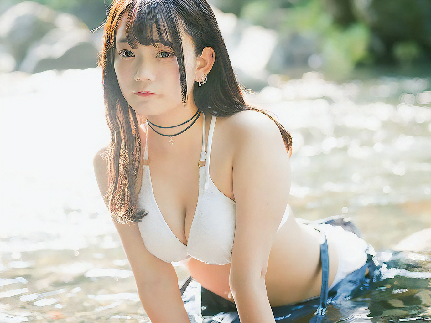 青戸しの 最新グラビア水着画像 20枚目