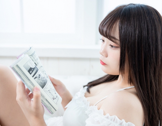 青戸しの【水着画像 抜群のプロポーションをついに解禁 “可愛すぎる文筆家” - 芸能アイドルモデル女優水着画像集 19枚目
