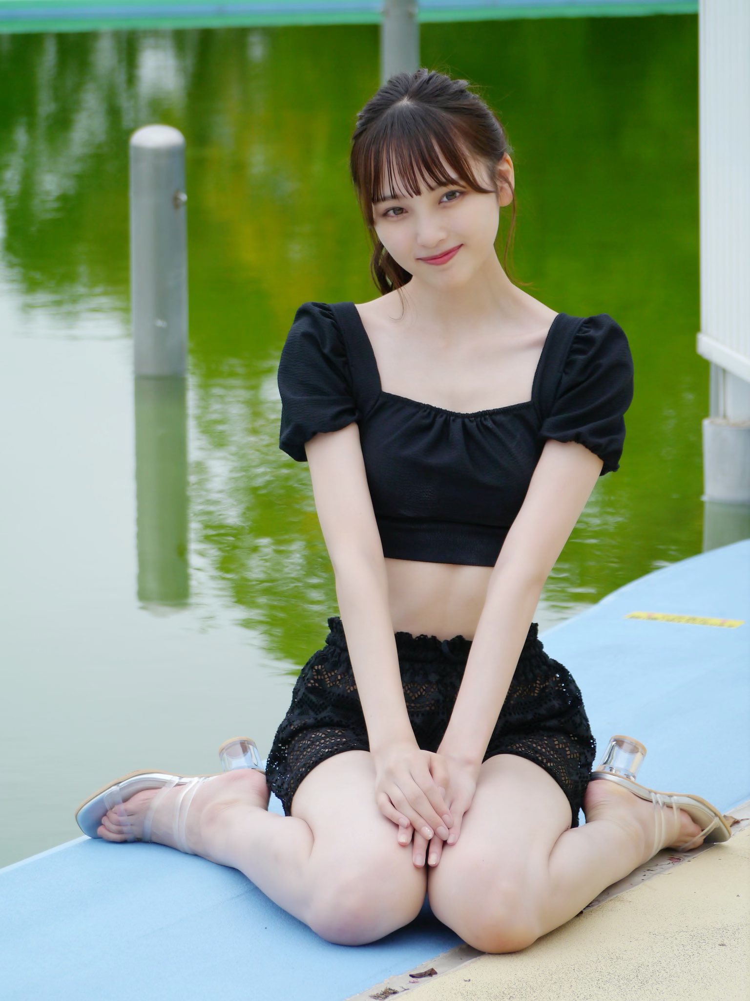 中村みずき 最新グラビア水着画像 15枚目
