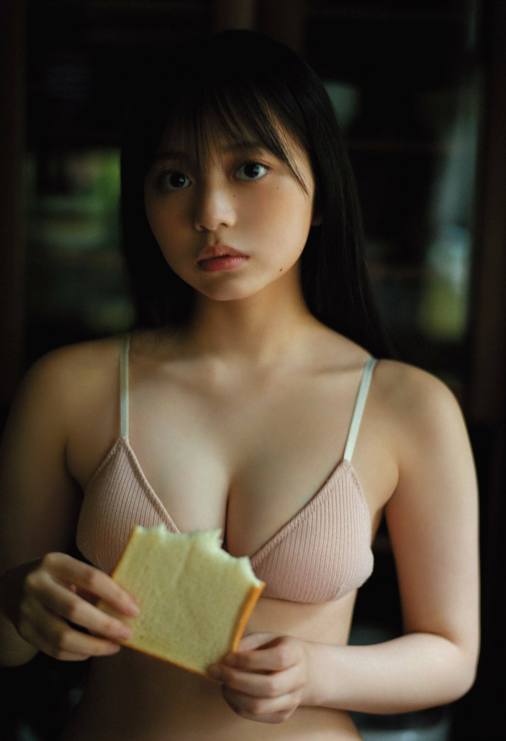 蓬莱舞 最新グラビア水着画像 23枚目