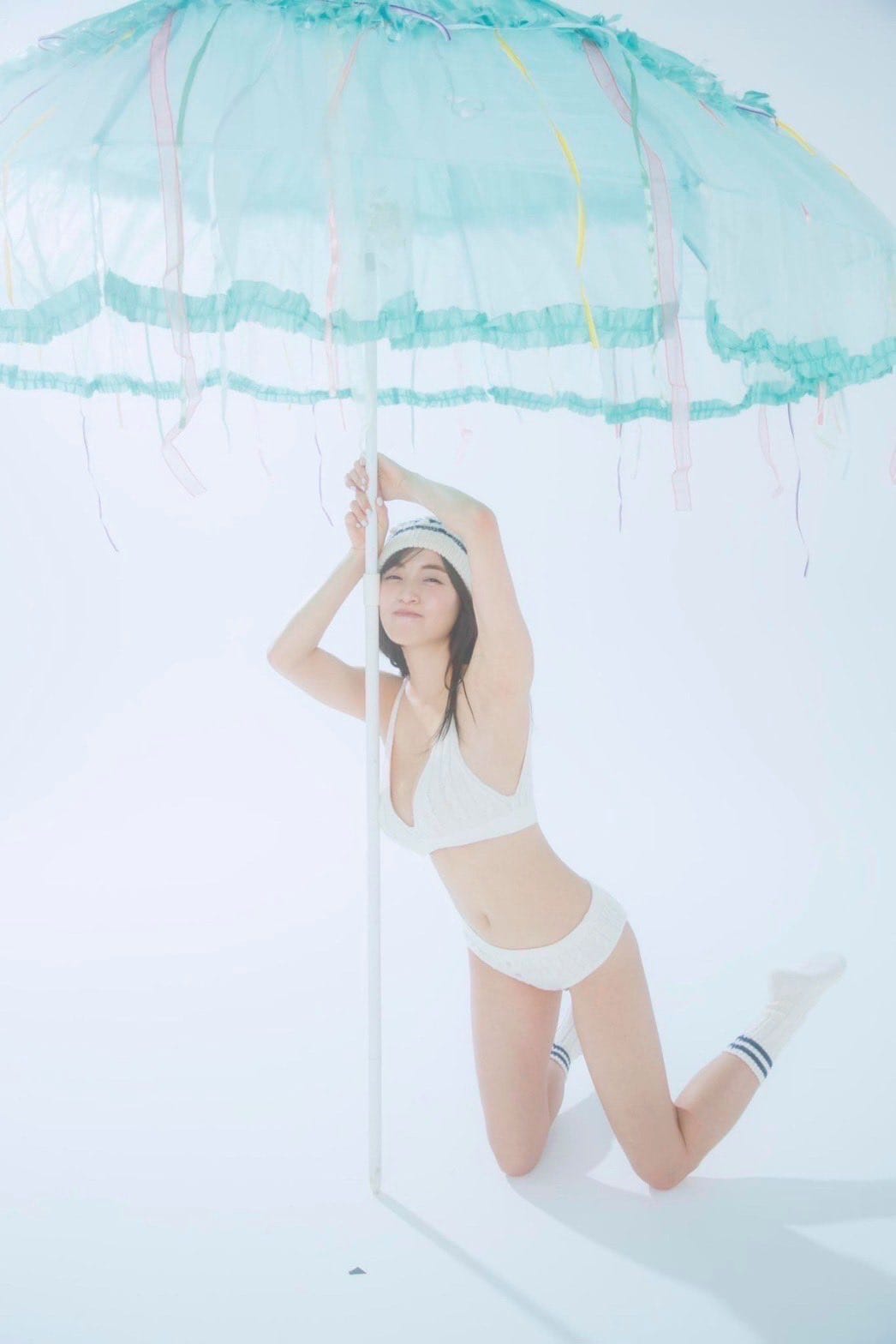 村島未悠 ビキニのプリンセス【水着画像 - 芸能アイドルモデル女優水着画像集 22枚目