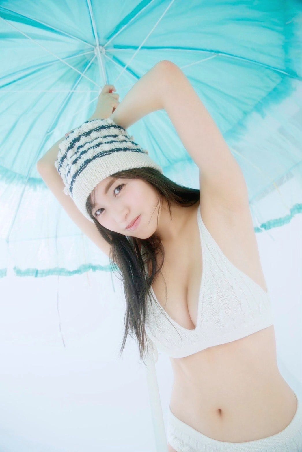 村島未悠 ビキニのプリンセス【水着画像 - 芸能アイドルモデル女優水着画像集 24枚目