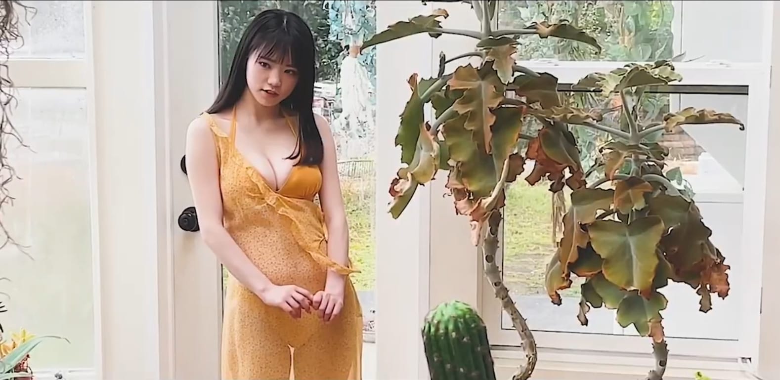 楠こはな 現役女子高生【水着画像 - 芸能アイドルモデル女優水着画像集 25枚目