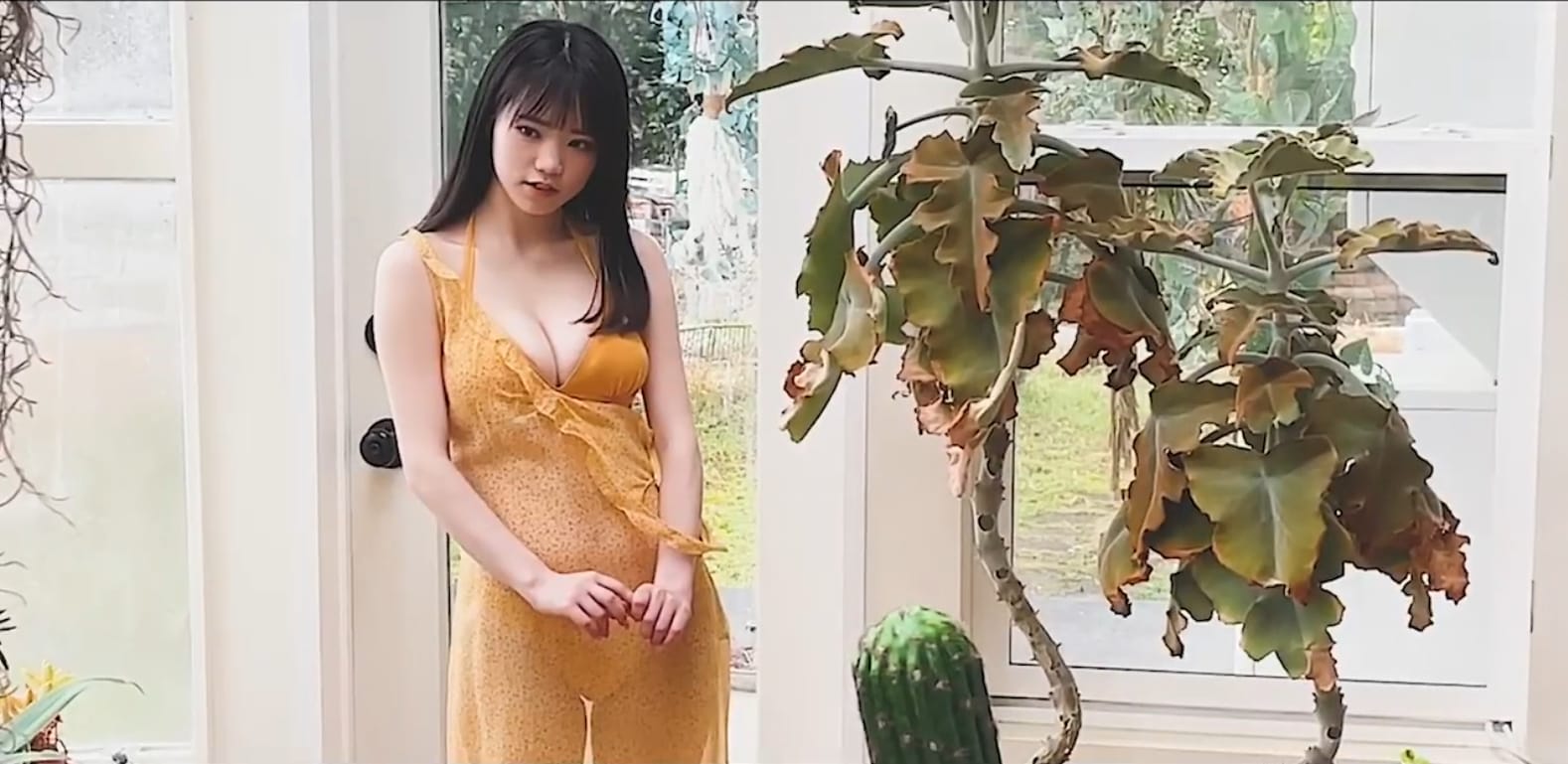楠こはな 現役女子高生【水着画像 - 芸能アイドルモデル女優水着画像集 28枚目